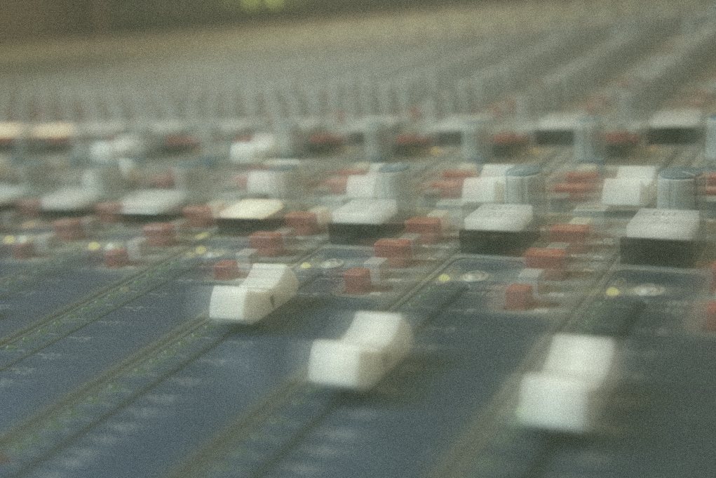 Mixing desk in sage motion
