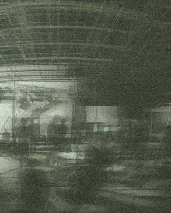 Film set in sage motion